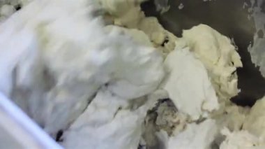 Üretim Rus köfte (Ravioli, Pot etiket) - otomatik üretim hattı