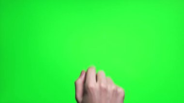 4K man yeşil ekranda dokunmatik el hareketi.
