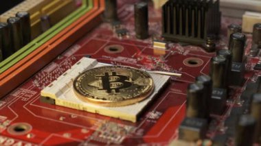 Şifreli para birimi Altın Bitcoin - BTC - Bit Sikke. Ana kartta bitcoin var..