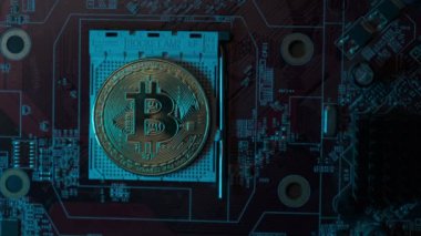 Şifreli para birimi Altın Bitcoin - BTC - Bit Sikke. Ana kartta bitcoin var..