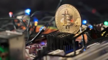 Bitcoin şifreli para birimi. Altın sikkeler.