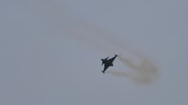 Modern askeri uçak dört puan aldı.