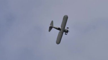Aerobatik çift kanatlı uçak Boeing Stearman