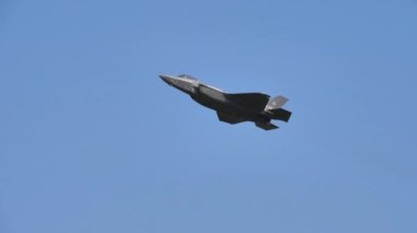  Yavaş Hareketli Lockheed Martin F-35A Yıldırım II gizli jet savaş uçağı