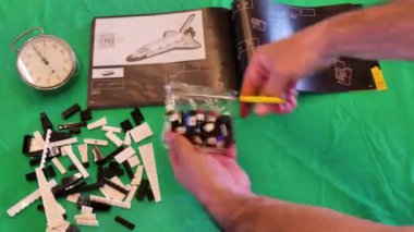 10283 NASA Uzay Mekiği Keşfi el yapımı. Zaman Uygulaması