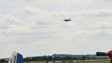 Alman Hava Kuvvetleri 'nden Messerschmitt Bf 109, Alman Hava Kuvvetleri' nden Deutsche Luftwaffe.