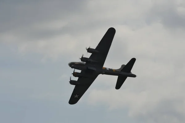 Boeing B-17 Flying Fortress Segunda Guerra Mundial Bombardeiro da Força Aérea dos Estados Unidos — Fotografia de Stock