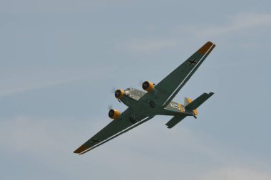 Junkers Ju 52 Tante Ju Alman Hava Kuvvetleri nakliye uçağı 2. Dünya Savaşı
