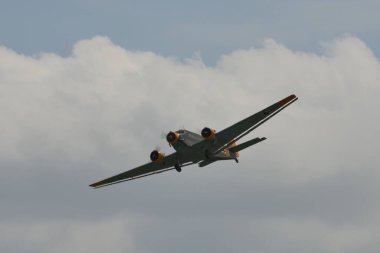 Junkers Ju 52 Tante Ju Alman Hava Kuvvetleri nakliye uçağı 2. Dünya Savaşı
