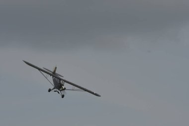Piper J.3 Cub, L-4 Grasshopper, 2. Dünya Savaşı keşif uçakları ve irtibat uçakları