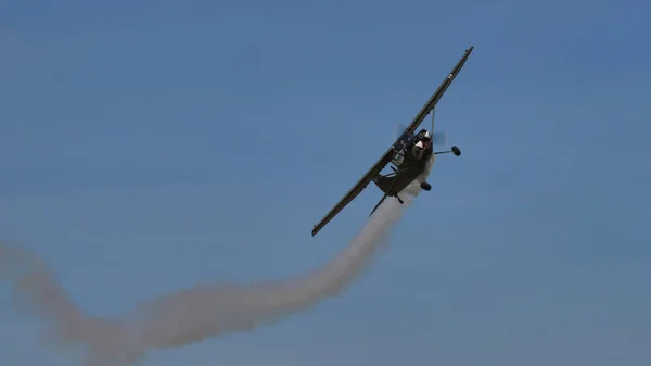 Vietnam oorlogsvliegtuig. Cessna L-19 O-1 Bird Dog Mekong Mauler Amerikaanse Landmacht — Stockfoto