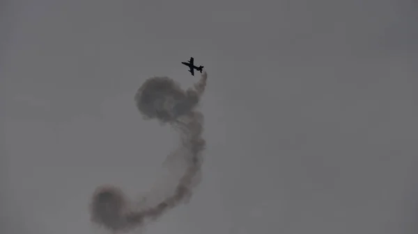 Frecce Tricolori, l'équipe italienne de voltige aérienne en vol — Photo