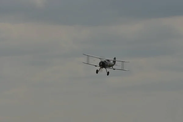 Aereo da caccia biplano della Royal Air Force negli anni trenta, quaranta e seconda guerra mondiale — Foto Stock