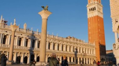 Marciana Ulusal Halk Kütüphanesi St. Mark Çan Kulesi ve Sütun