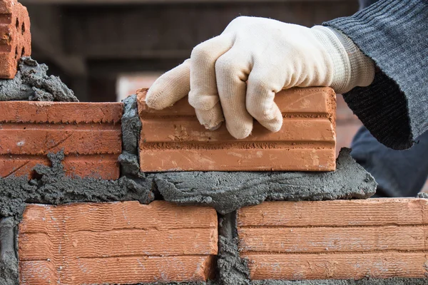 Building brick block wall on construction plant — Stock Photo, Image