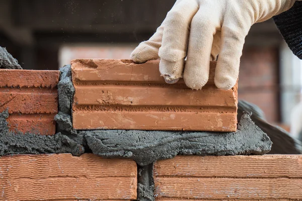 Building brick block wall on construction plant — Stock Photo, Image