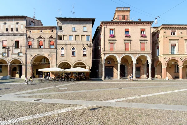 Séta a Piazza Santo Stefano, Bologna, Olaszország — Stock Fotó
