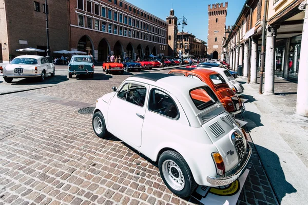 Sergi tarihi araç Ferrara, İtalya