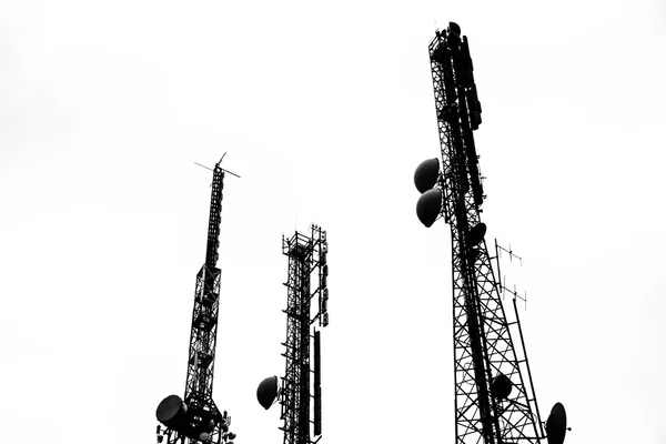 Telekomunikační věže — Stock fotografie