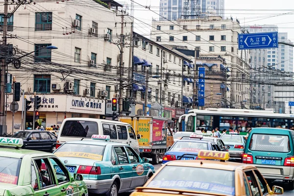 Cars in the traffic — Stock Photo, Image