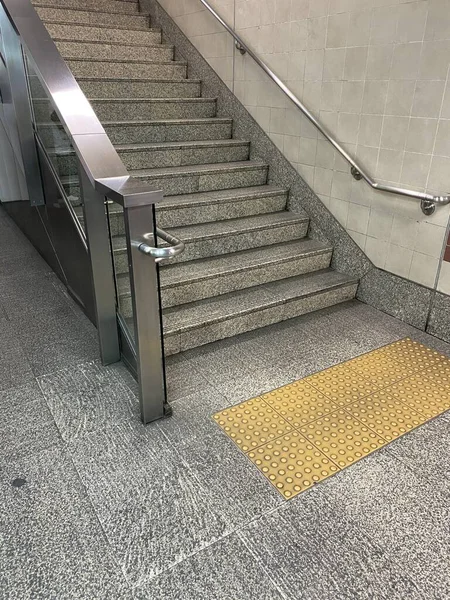 Treppe Bahnhof Schließen — Stockfoto