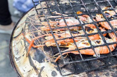 Sobada sıcak karides