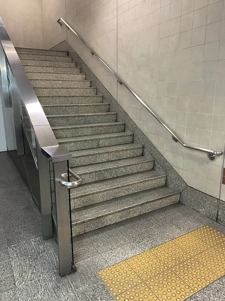 Treppe Bahnhof Schließen — Stockfoto