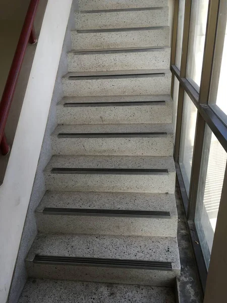 Lépcsők Bezárva Vasútállomáson — Stock Fotó