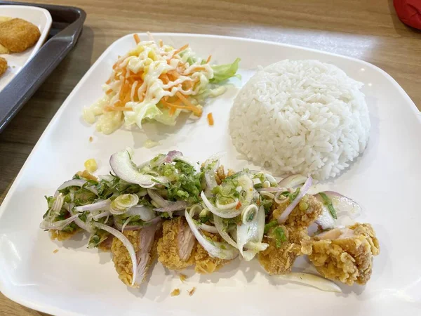 Yummy Spicy Chicken Fried Rice — 스톡 사진