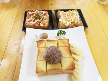 Dondurmalı tatlı ekmek