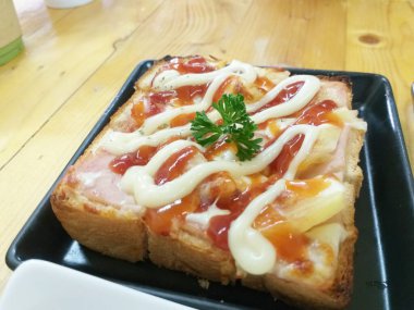 masada sıcak pizza kapatın