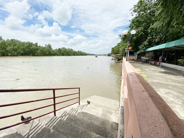 Flodsidan Nära Bangprakong Floden Chachoengsao Thailand — Stockfoto