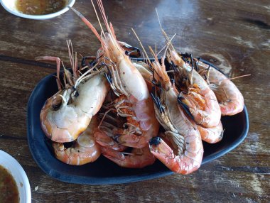 thai grilled shrimp seafood, thai food