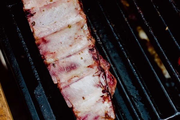 Concentration Sélective Côtes Porc Dans Barbecue Nourriture Style Vie — Photo