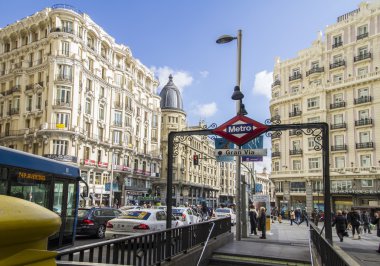 Gran via street, madrid, İspanya