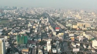 Bahgkok görünümünden yüksekliği