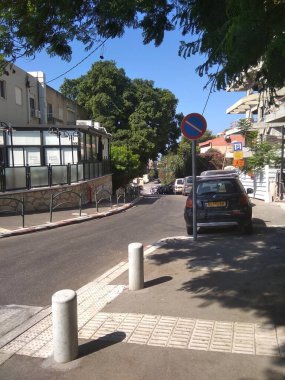 Dağda ve dağın altında büyük bir şehir