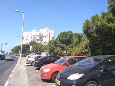 Dağda ve dağın altında büyük bir şehir