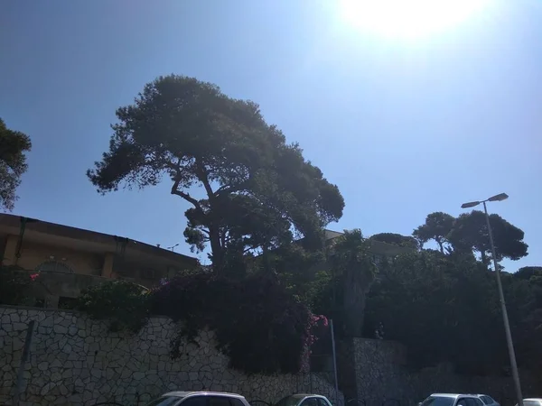 Grote Stad Berg Onder Berg — Stockfoto