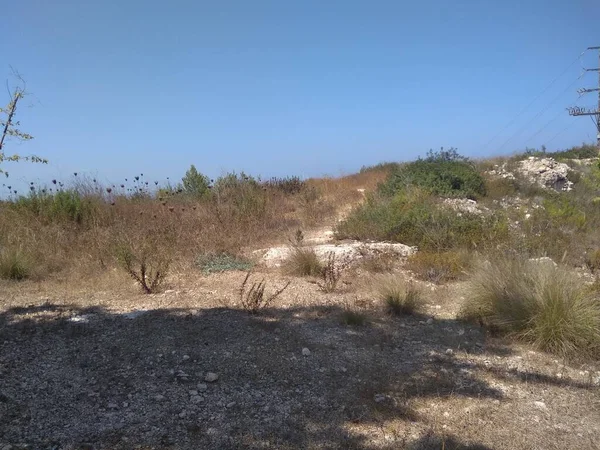 Gran Ciudad Montaña Bajo Montaña — Foto de Stock