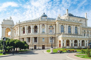 Odessa, Ukrayna, 24 Eylül 2019: Odessa Devlet Akademik Opera ve Bale Tiyatrosu.