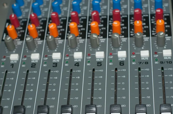 Audio mixing console — Stockfoto