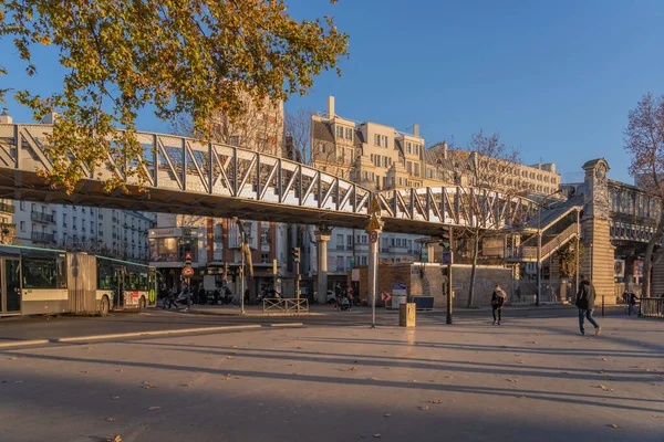 Párizs Franciaország 2019 Légi Metró Sztálingrádban Naplementekor — Stock Fotó