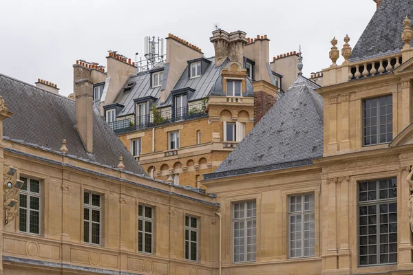 París Francia 2021 Vista Desde Patio Interior Fachada Del Museo —  Fotos de Stock