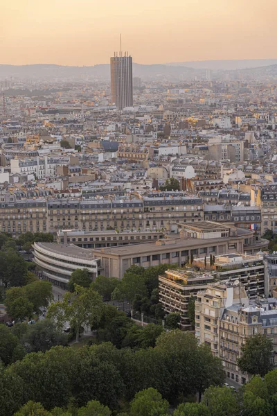 フランス 2021年7月 エッフェル塔 日没時のパリの景色 — ストック写真