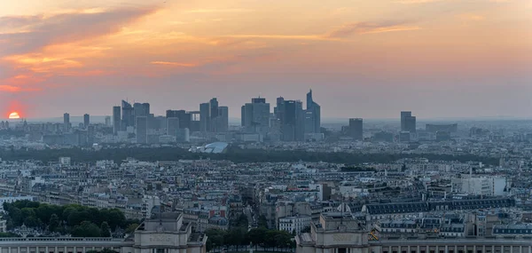 Paris Frankrike 2021 Eiffeltornet Solnedgång Över Paris Och Defense — Stockfoto