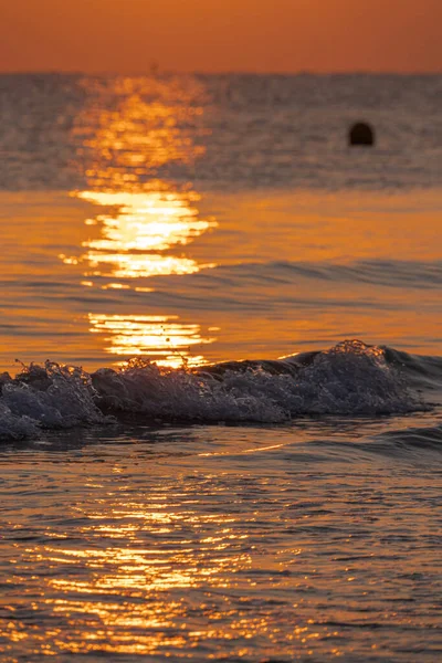 Langrune Sur Mer Francia 2021 Alba Sul Mare Dalla Spiaggia — Foto Stock