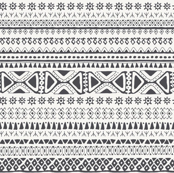 Hand drawn tribal seamless pattern with geometric ornament. — Stock Vector