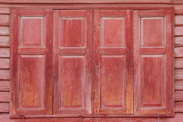 Antike Holzfenster — Stockfoto