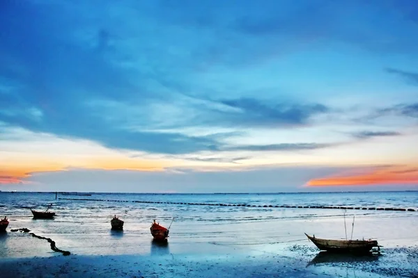 Fishing boat — Stock Photo, Image